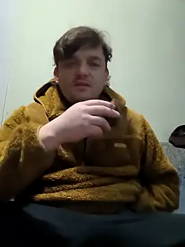 Snapshot of vikingo3333 chatting on April 24, 7:54 am vikingo3333 online show from April 24, 7:54 am