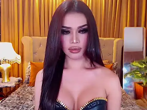 nikkieviolante online show from March 7, 2:18 am