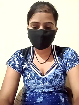 Snapshot of Poojalodhi_567 chatting on March 6, 3:07 pm Poojalodhi 567 online show from March 6, 3:07 pm