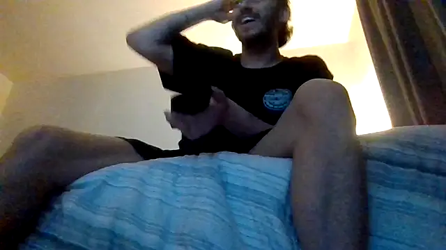 TallHungandCloudy69 online show from March 30, 1:56 pm