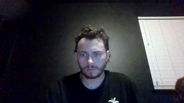 Snapshot of TallHungandCloudy69 chatting on May 18, 7:02 am TallHungandCloudy69 online show from May 18, 7:02 am