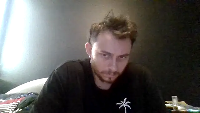 TallHungandCloudy69 online show from May 17, 3:34 pm