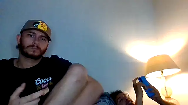 TallHungandCloudy69 online show from April 9, 12:23 am