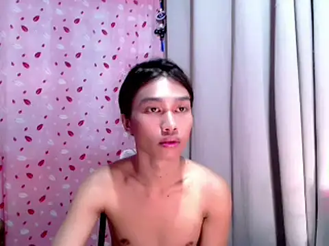 pinoymorenolover xx online show from March 4, 1:19 pm