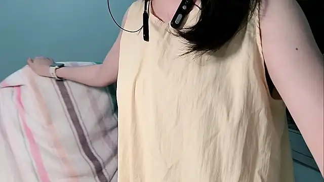 Eeya-36 online show from April 13, 12:20 pm