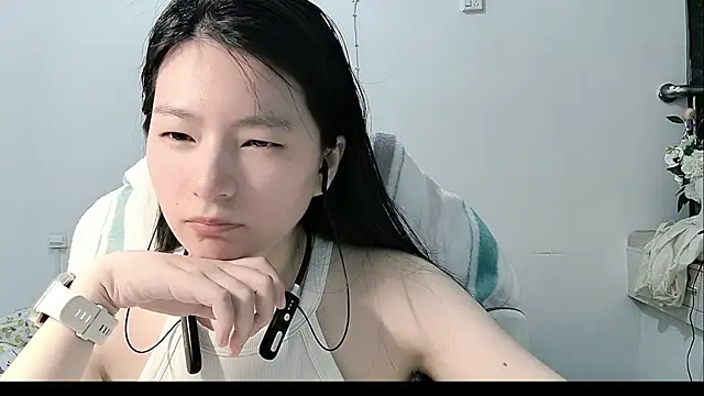 Eeya-36 online show from April 16, 12:28 pm