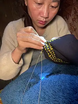 Candy baby01 online show from April 2, 1:51 pm