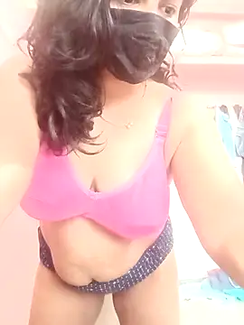 Miss-Dolly07 online show from April 15, 3:12 am