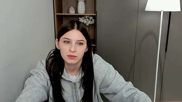 Snapshot of KerstinMaynor chatting on March 4, 8:00 am KerstinMaynor online show from March 4, 8:00 am