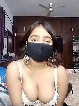 Ishaa 22 online show from March 28, 8:10 pm