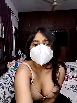 Ishaa 22 online show from March 7, 6:02 pm