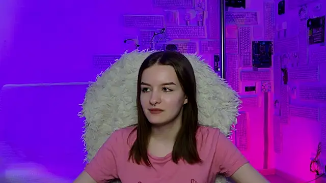 KellieBanshe online show from May 15, 8:23 am