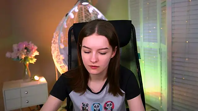 KellieBanshe online show from May 9, 8:18 am