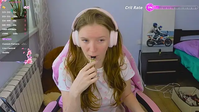 Mary Blu online show from May 7, 8:39 am