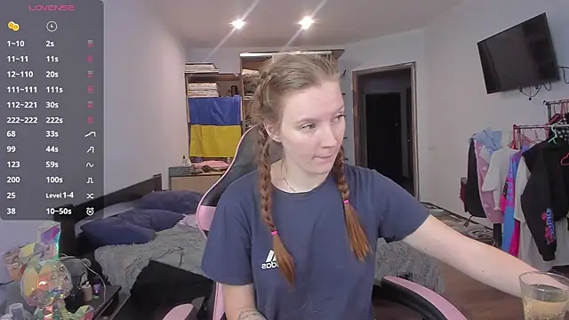 Mary Blu online show from November 29, 10:48 am