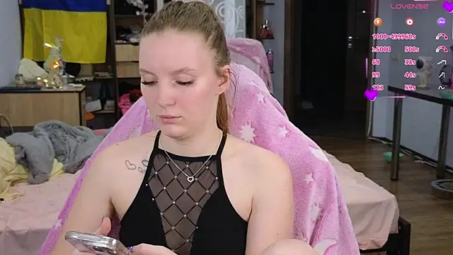 Mary Blu online show from February 28, 6:07 pm