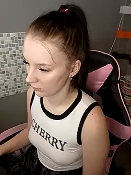 Mary Blu online show from March 17, 7:58 pm