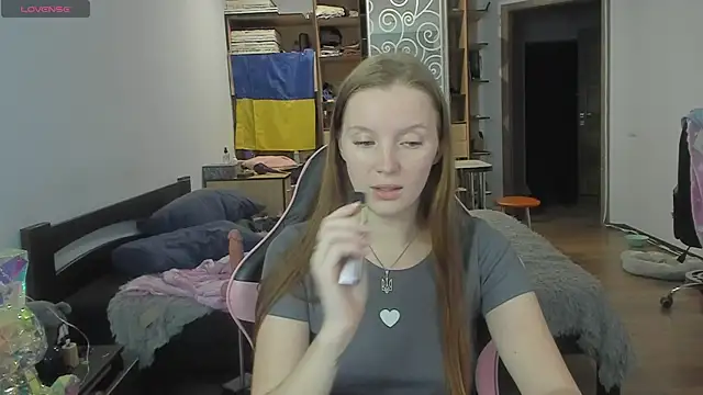 Mary Blu online show from November 27, 4:18 pm