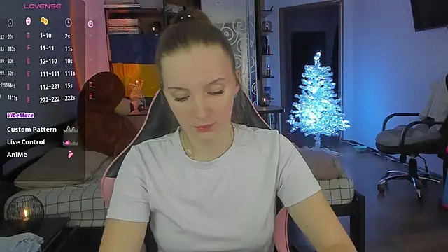 Mary Blu online show from December 18, 6:01 pm