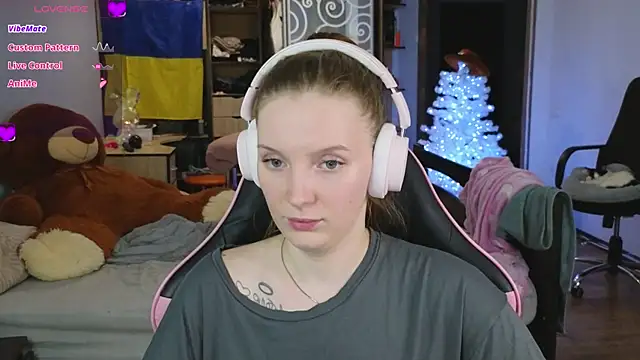 Mary Blu online show from January 8, 6:14 pm