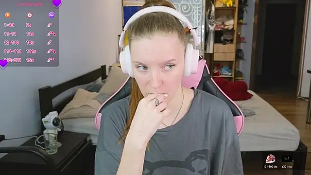 Mary Blu online show from January 11, 7:59 am