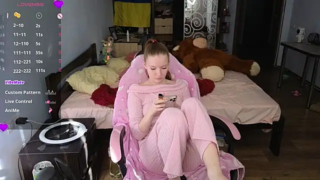 Mary Blu online show from March 13, 8:08 am