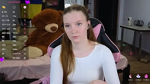 Mary Blu online show from March 13, 8:14 pm