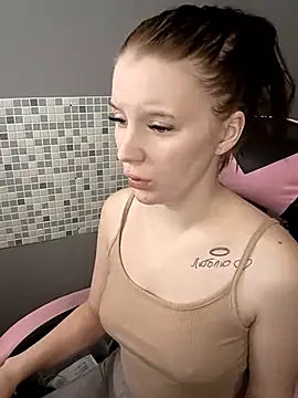 Mary Blu online show from March 15, 3:51 am