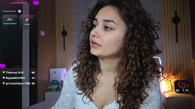 Snapshot of KatarinaHeaven chatting on July 14, 2:05 am KatarinaHeaven online show from July 14, 2:05 am