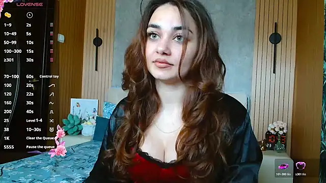 KatarinaHeaven online show from April 18, 7:44 am