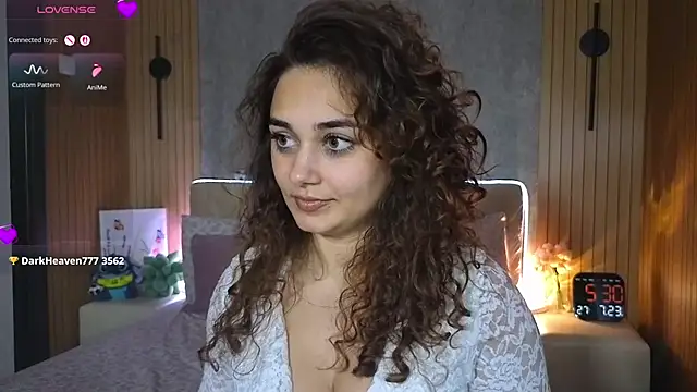 Snapshot of KatarinaHeaven chatting on July 23, 2:31 am KatarinaHeaven online show from July 23, 2:31 am