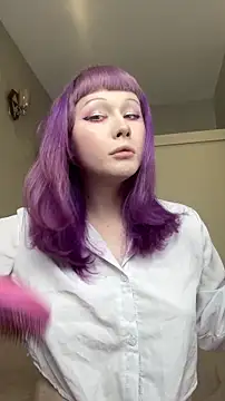 AlexaGudz online show from March 15, 6:04 pm