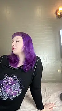 AlexaGudz online show from March 8, 5:38 pm