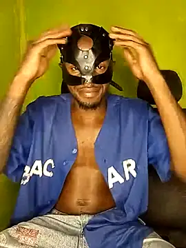Snapshot of StrongEbonyDick chatting on May 7, 10:02 pm StrongEbonyDick online show from May 7, 10:02 pm