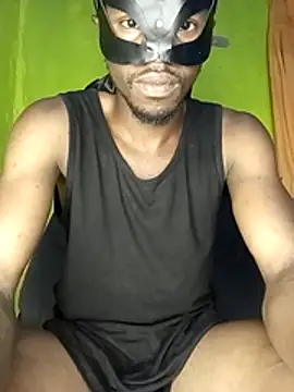 Snapshot of StrongEbonyDick chatting on May 1, 12:10 pm StrongEbonyDick online show from May 1, 12:10 pm