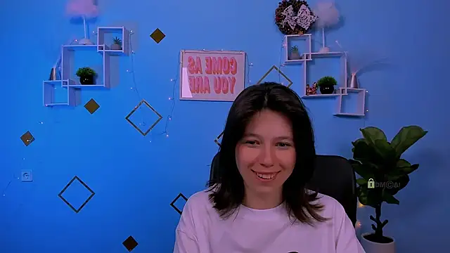 Snapshot of aria_wild_ chatting on June 17, 8:58 am aria wild online show from June 17, 8:58 am