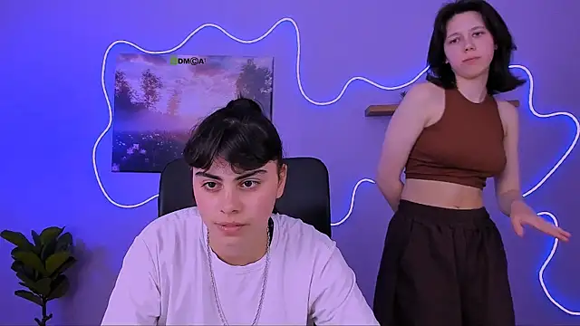 aria wild  online show from May 20, 9:28 am