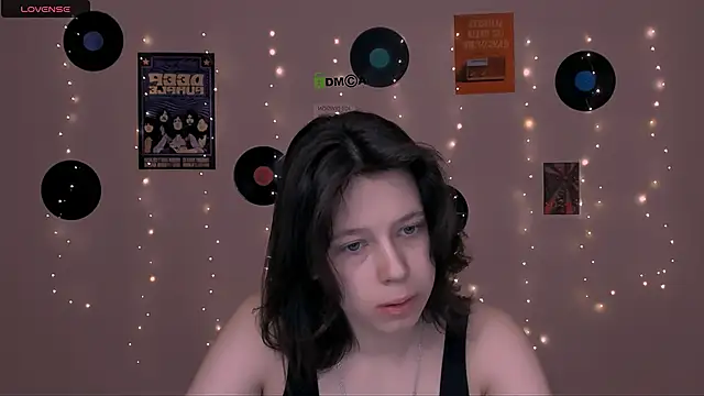 aria wild  online show from March 19, 10:04 am