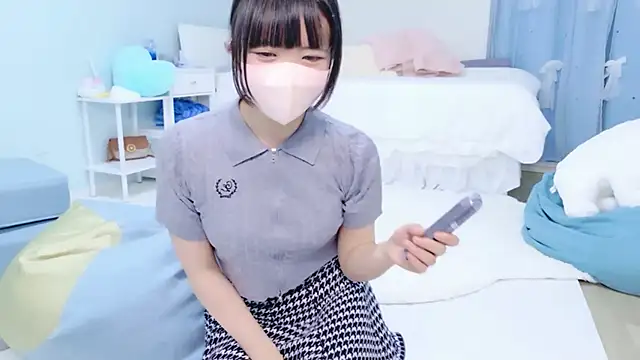 Hime na online show from May 4, 1:36 pm