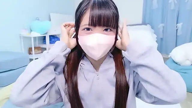 Hime na online show from May 22, 9:40 am