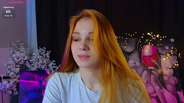 AmyLindsey online show from May 15, 6:55 am