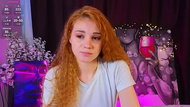 AmyLindsey online show from May 18, 7:13 am
