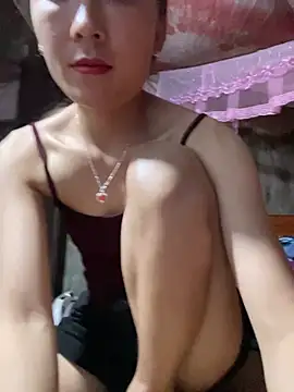 Snapshot of Mimi_pussy chatting on April 24, 10:50 am Mimi pussy online show from April 24, 10:50 am
