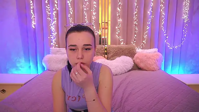 TorrySrar online show from March 22, 9:38 pm