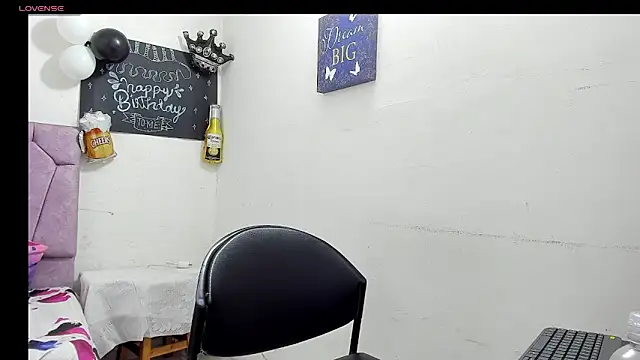 saraladys online show from May 9, 2:26 am