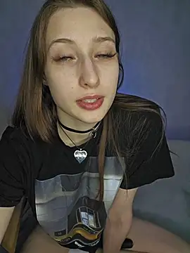 Emma Willson online show from March 26, 12:47 pm