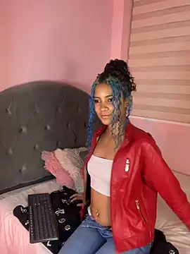 Franchezcaa  online show from April 19, 3:57 pm