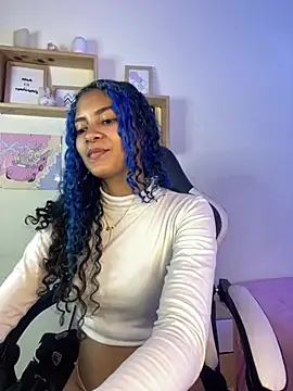 Franchezcaa  online show from April 30, 5:53 pm