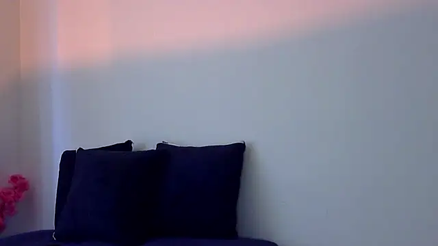 ariadna grad online show from March 7, 1:38 pm