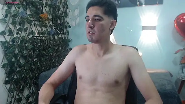 Roccoallegeri online show from March 6, 11:49 am